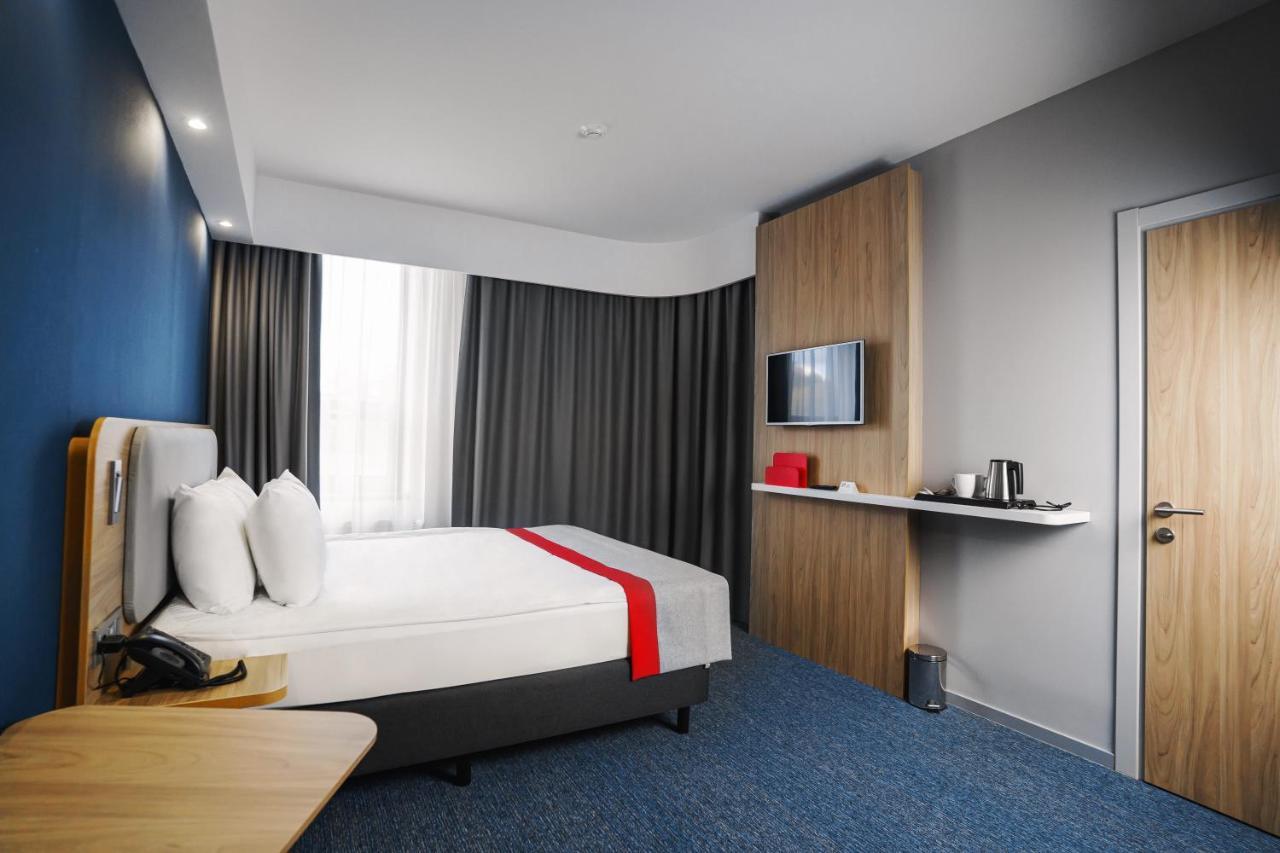 ОТЕЛЬ HOLIDAY INN EXPRESS MOSCOW HHIK GO PARK ХИМКИ 3* (Россия) - от 5750  RUB | NOCHI